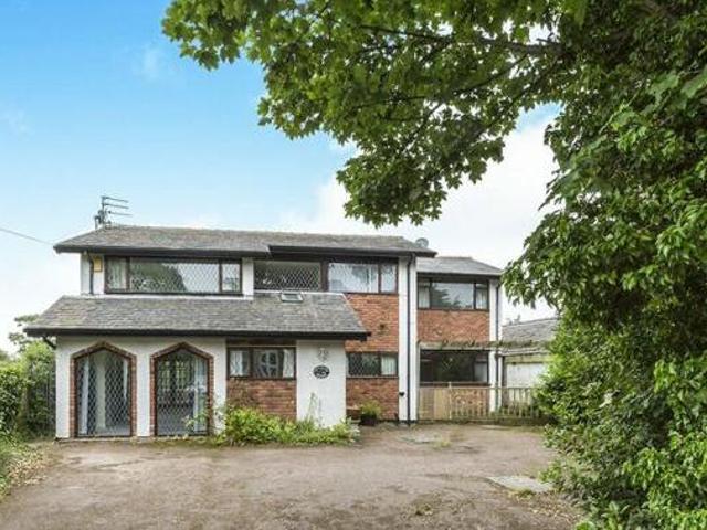 House for sale in Higher Bartle, Lancashire