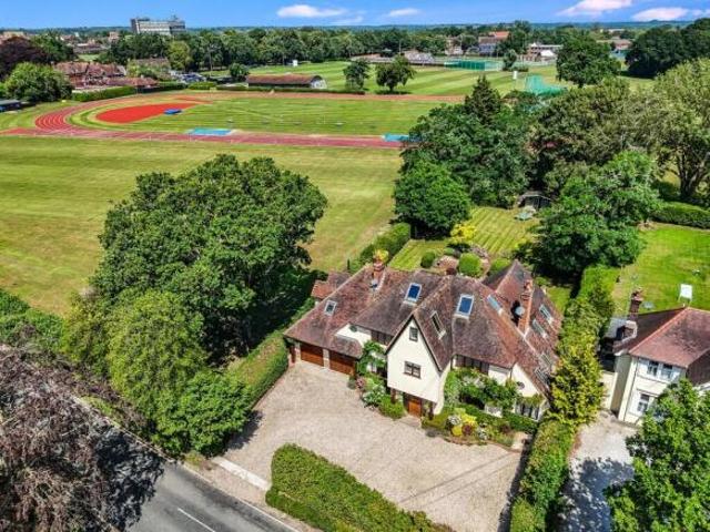 Farm for sale in Navestock Side