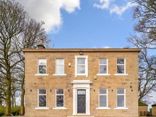 House for sale in Pudsey, West Yorkshire