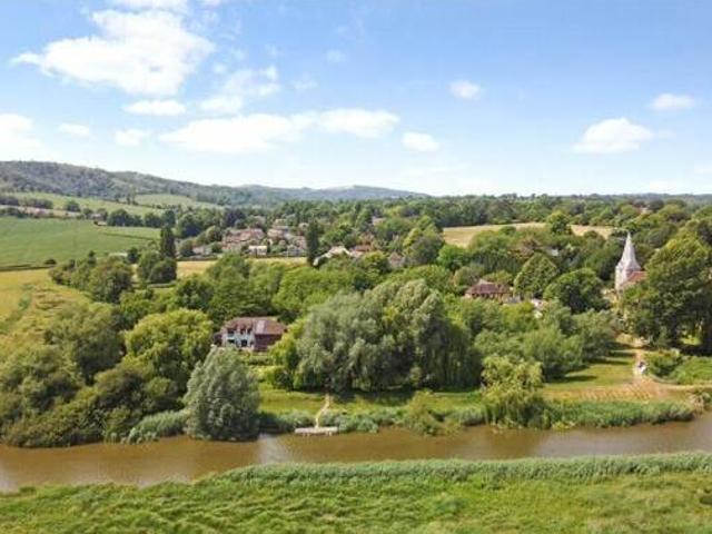 House for sale in Horsham, West Sussex