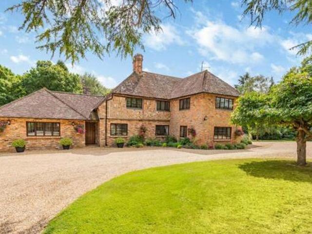 House for sale in Marehill, Horsham