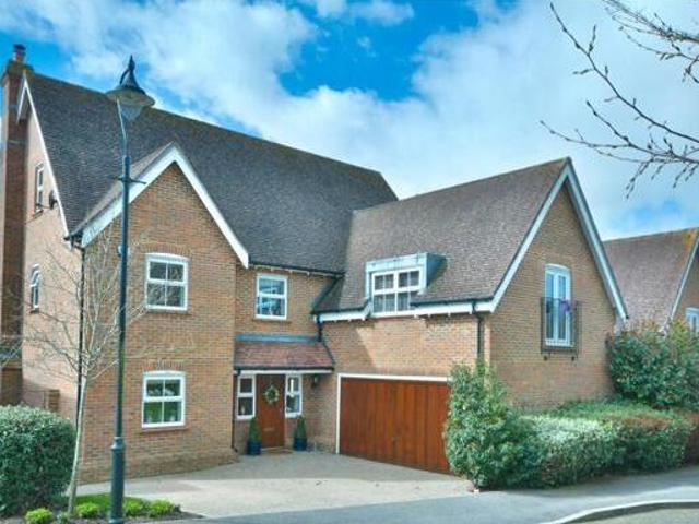 House for sale in Marehill, Horsham