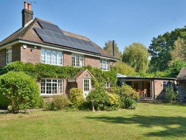 House for sale in Horsham, West Sussex