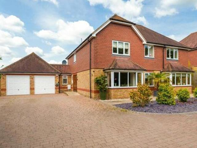 House for sale in Marehill, Horsham
