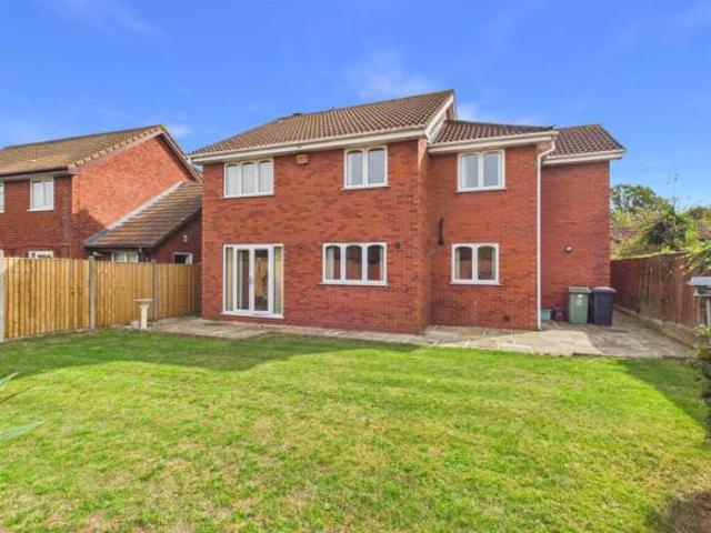 Farm for sale in Barnwood, Gloucester