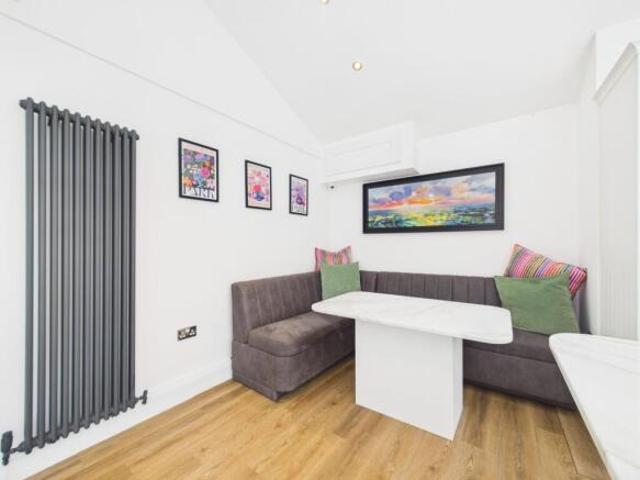 Farm for sale in Mossley Hill, Liverpool