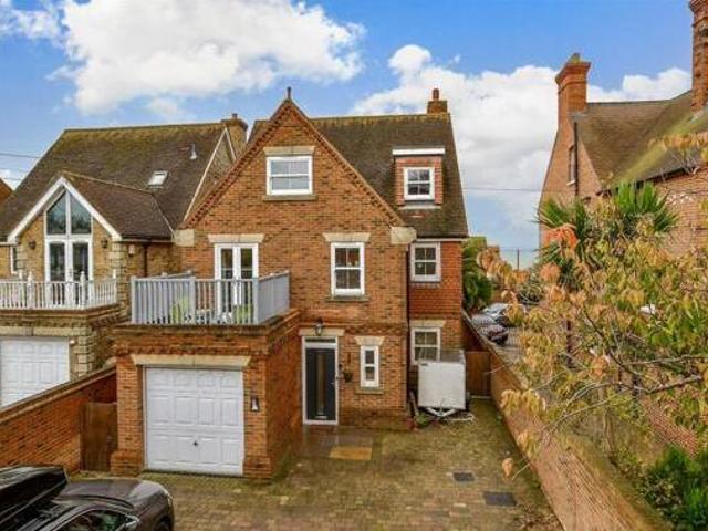 House for sale in East Cliff, Acol