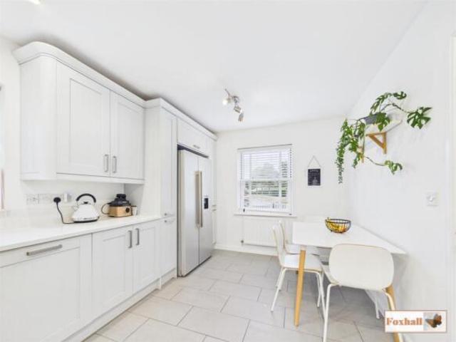 Farm for sale in Ravenswood, Ipswich