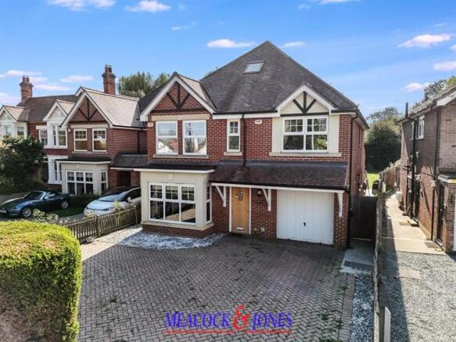 Farm for sale in Rayleigh, Rochford