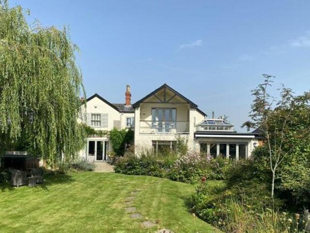 House for sale in Lyons, Greater London