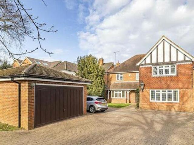 House for sale in Five Acres, Hertfordshire