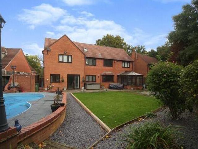 House for sale in Winyates Green, Redditch