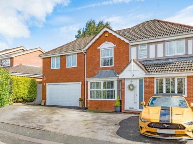 House for sale in Redditch, Worcestershire