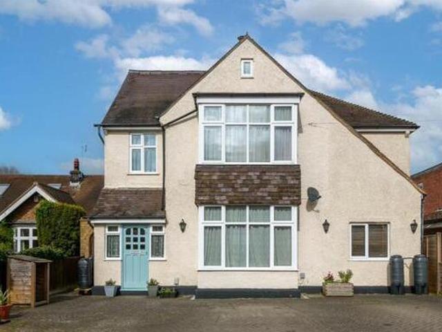 House for sale in Red Hill, Surrey