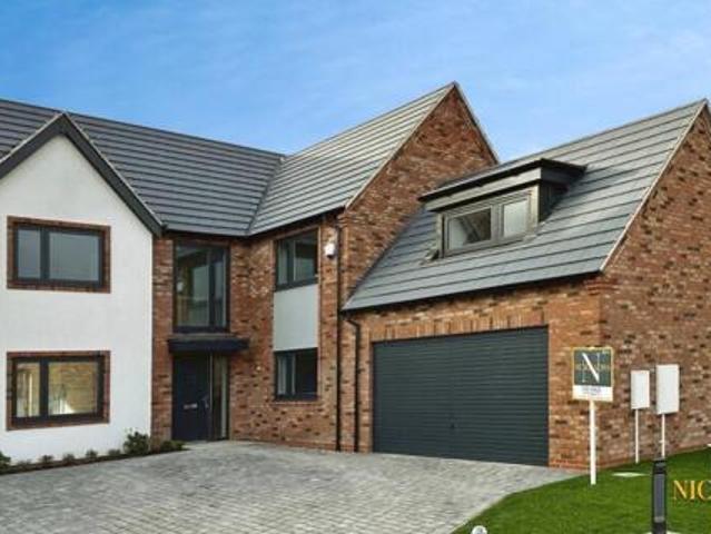 House for sale in Hallcroft, Costhorpe