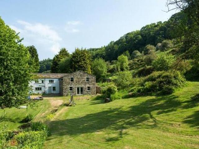House for sale in Deepcut, Surrey