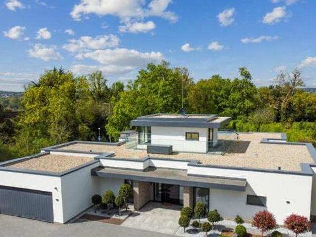 House for sale in Batchworth