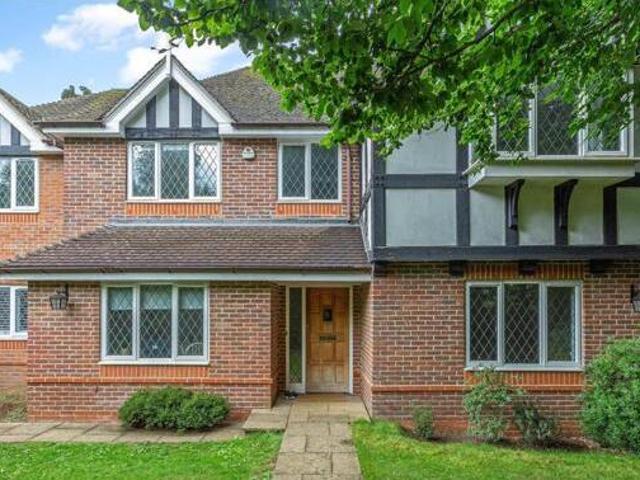 House for sale in Batchworth, Hertfordshire
