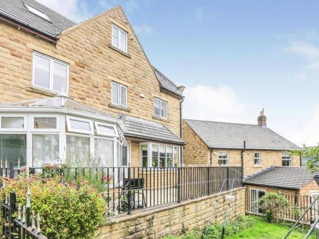 House for sale in Yorkshire And The Humber