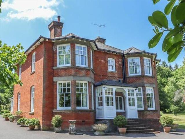 House for sale in Romsey, Test Valley