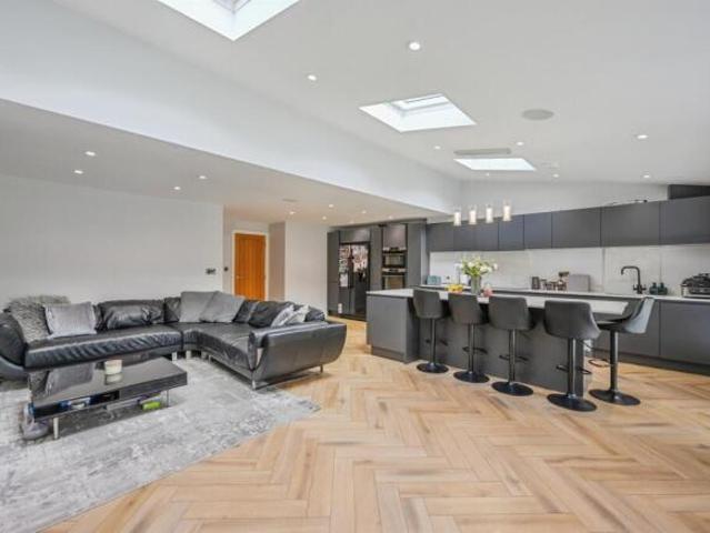 Farm for sale in Rosyth