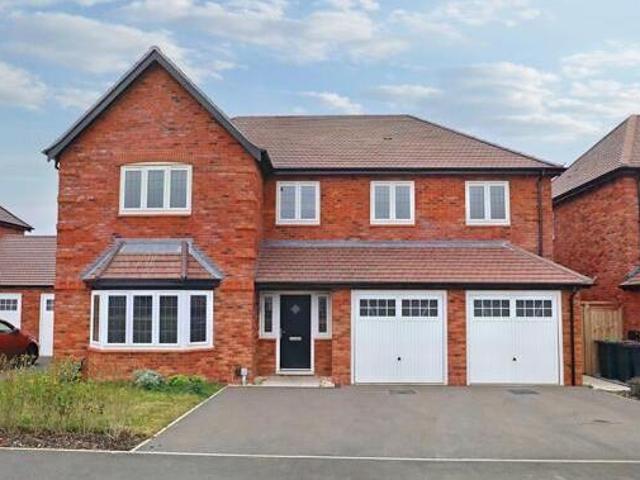 House for sale in Camp Hill, Warwickshire