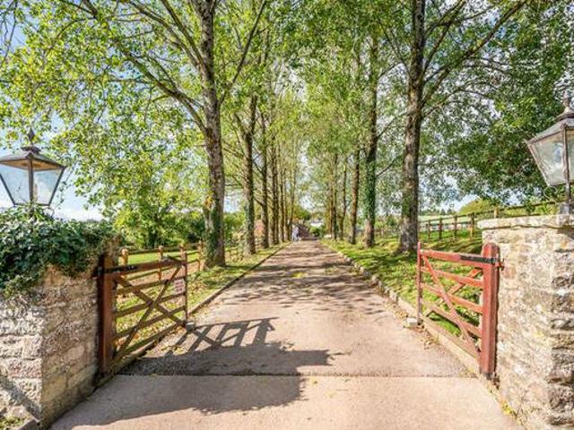 House for rent in Gloucestershire