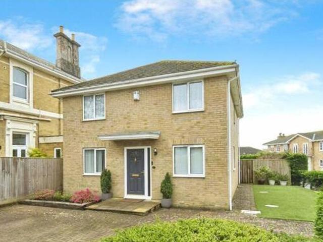 House for sale in Binstead, Ryde
