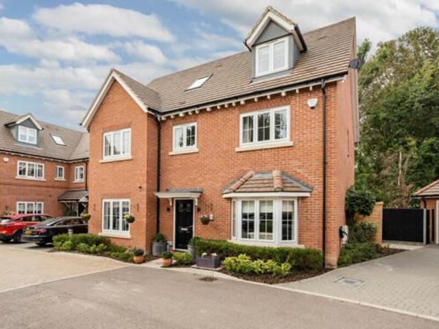 House for sale in Duton Hill, Essex
