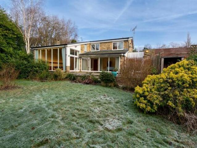 Property for sale in Alwoodley, West Yorkshire