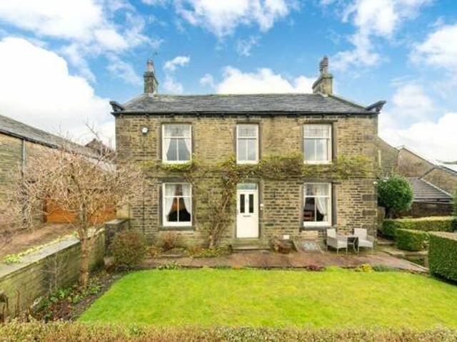 House for sale in Holmfirth, West Yorkshire