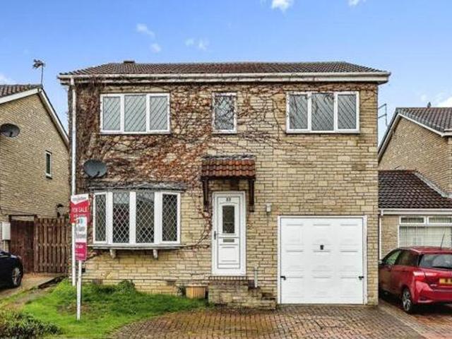 House for sale in Keppel's Column, Thorpe Hesley