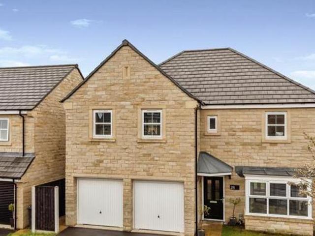 House for sale in Holmfirth, West Yorkshire