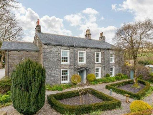 House for sale in Settle, North Yorkshire