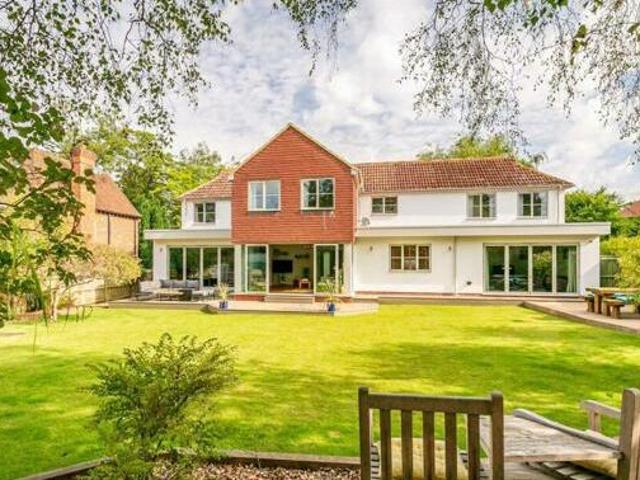 House for sale in Surrey
