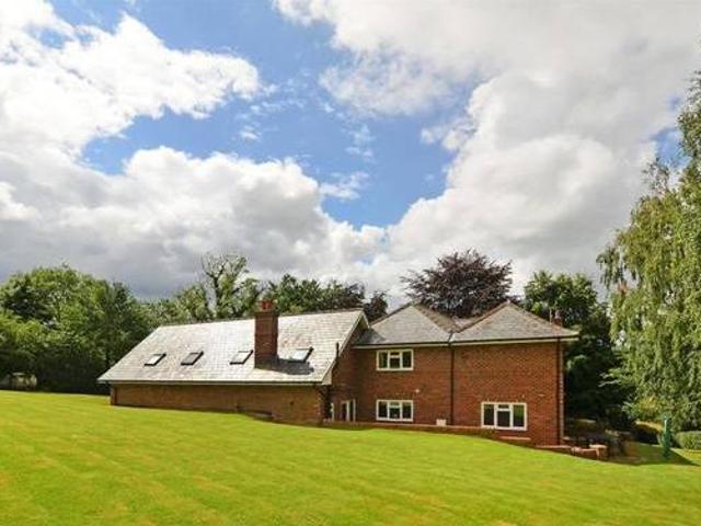 House for sale in Froggatt, East Midlands