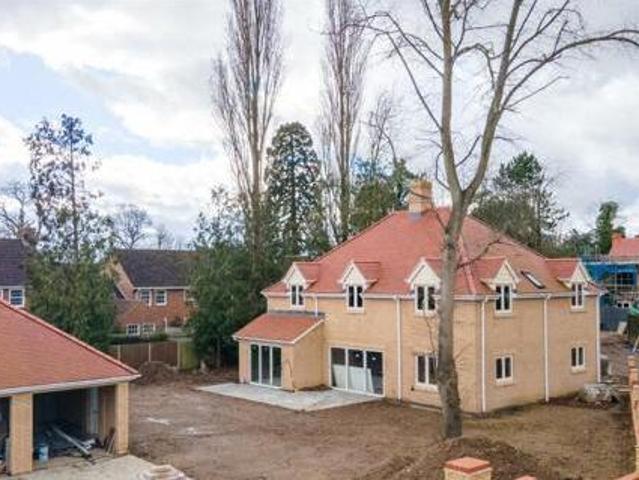 House for sale in Shefford, Bedfordshire
