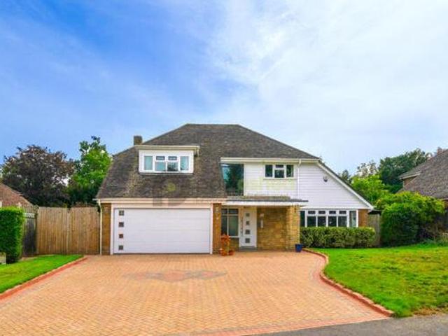 House for sale in Surrey, England