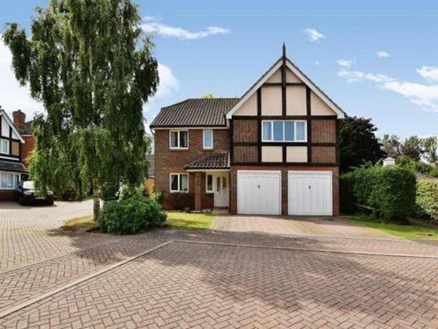 House for sale in Oad Street, Kent