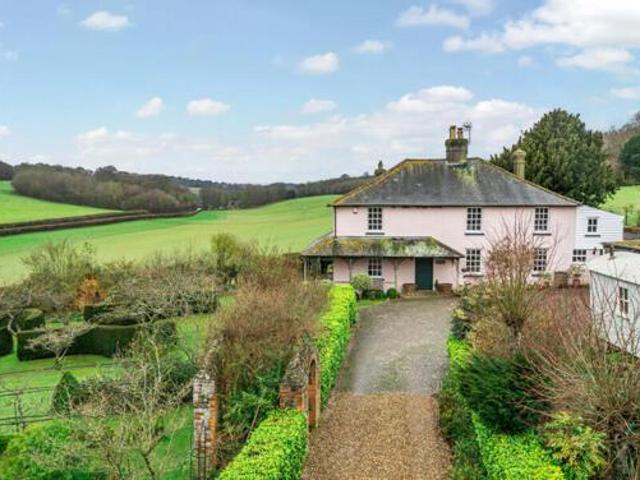House for sale in Oad Street, Kent