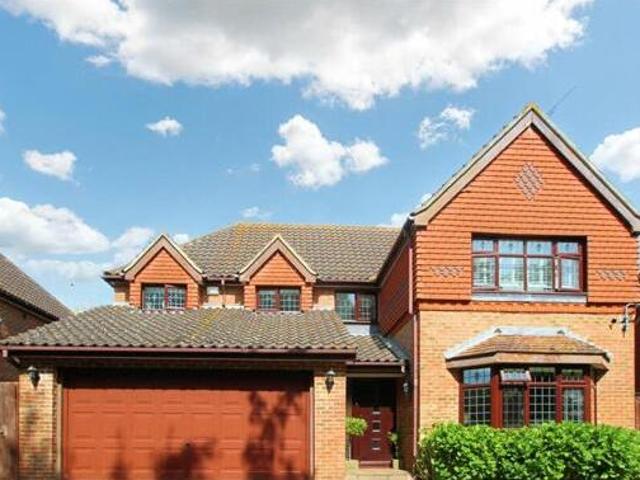 House for sale in Oad Street, Kent