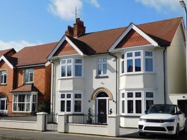 House for sale in Seacroft, Belleau