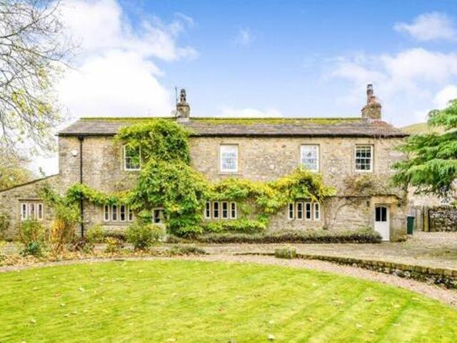 House for sale in Skipton, North Yorkshire