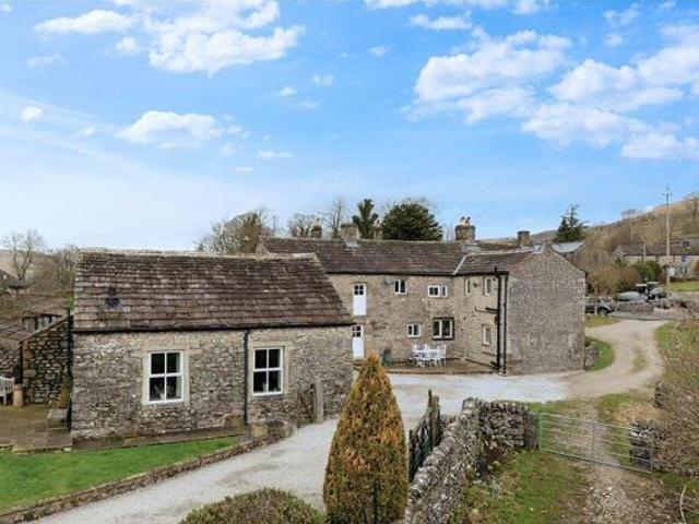 House for sale in Skipton, North Yorkshire