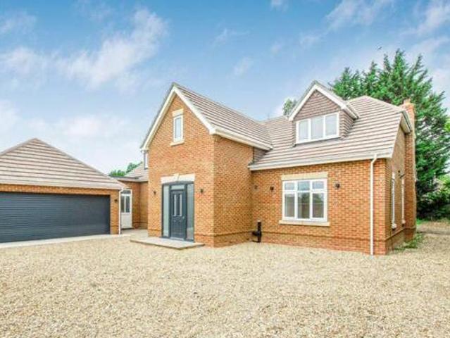 House for sale in Slough