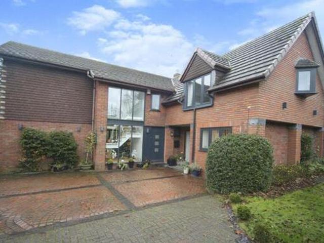 House for sale in Monkspath, West Midlands