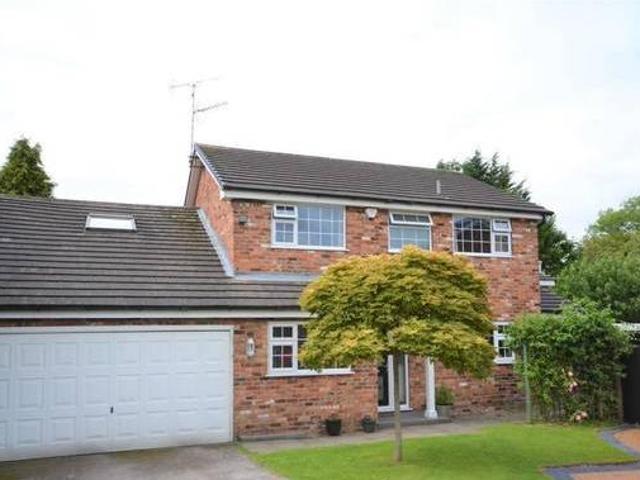 House for sale in Lyons, Greater London