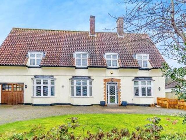 House for sale in Surrey