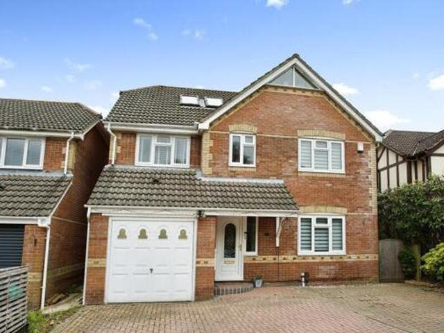House for sale in Barton Stacey, Hampshire