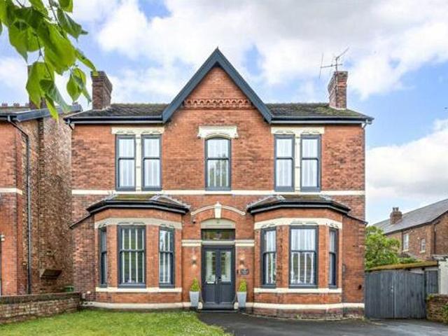 House for sale in Southport, Sefton